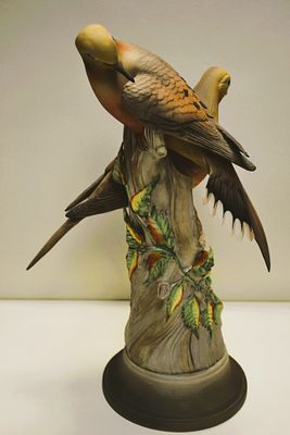 Boehm Porcelain Mourning Doves Bird Sculpture, 1958. Bisque Porcelain Decorated, hand created 