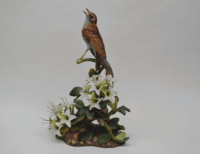 Boehm Porcelain Wood Thrushes W/Azaleas Bird Sculpture, Single, 1966. Bisque Porcelain Decorated 
