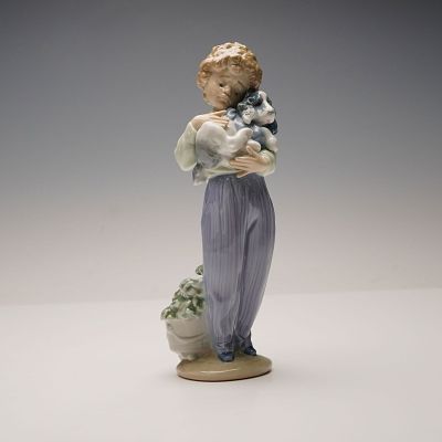Lladro Porcelain Figurine, My Buddy 1007609. Issued in 1989 for the Collectors Society. The 