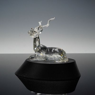 Swarovski 1994 Annual Edition Kudu Figurine with Base. A Swarovski 1994 Annual Edition Kudu 