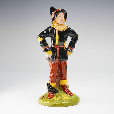 Royal Doulton The Wizard of Oz Figurine, Scarecrow. A Royal Doulton glazed ceramic figurine 