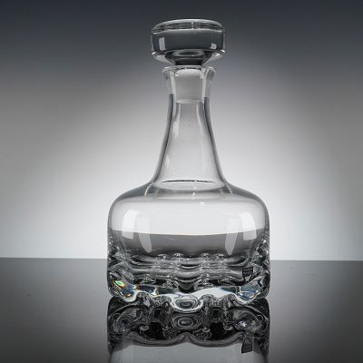 Orrefors Erik Crystal Decanter with Stopper. A single Orrefors crystal decanter in the 'Erik' 