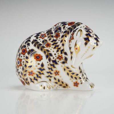 Royal Crown Derby Russian Bear Paperweight. A Royal Crown Derby Russian Bear Paperweight 