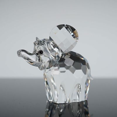 Swarovski Silver Crystal Figurine Small Elephant. A single Swarovski Silver Crystal figurine 