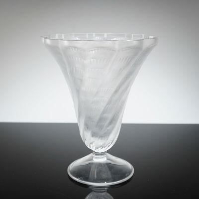 Lalique Crystal Fluted Swirl Vase, Lucie. A single stemmed glass vessel attributed to Lalique 