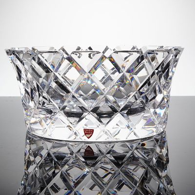 Orrefors by Gunnar Cyren Sofiero Crystal Bowl. This heavy clear crystal bowl features extensive 