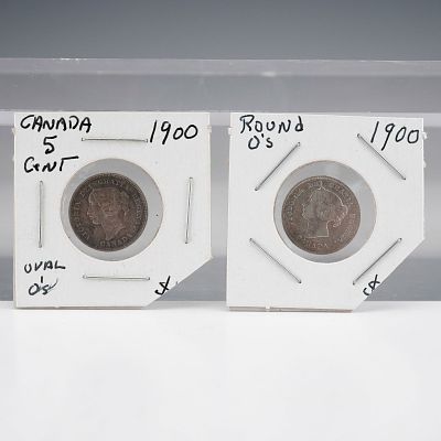 A Pair of 1900 Canadian 5 Cents Silver Coins, Oval O's and Round O's. A pair of 1900 Canadian 5 