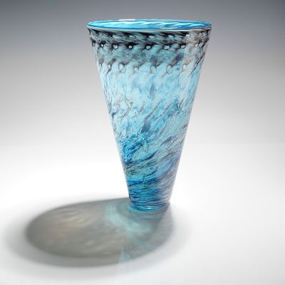 Matt Seasholtz Studio Art Glass Ocean V-Lite Vase, Signed. A contemporary Studio Art Glass 