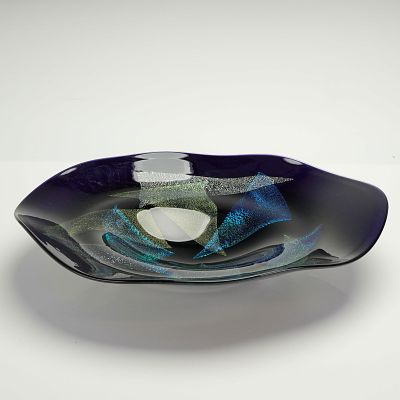 Robert Eickholt Dichroic Art Glass Bowl, Dated 2004. A contemporary studio art glass bowl by 