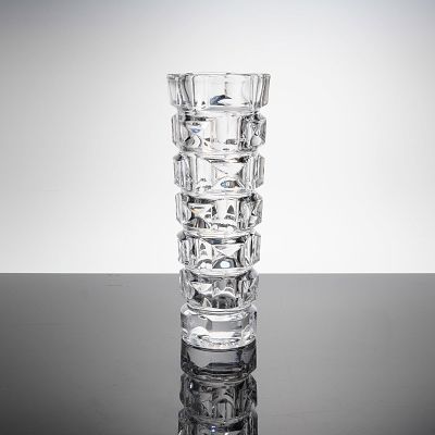 Orrefors Simon Gate Thousand Windows Crystal Vase. A single vase atributed to Orrefors, designed 