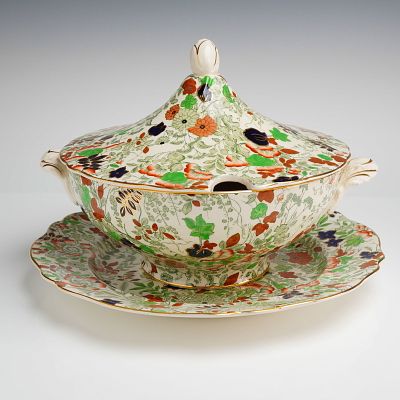 2pc Royal Cauldon Soup Tureen with Lid and Underplate. This collection of three pieces of Royal 