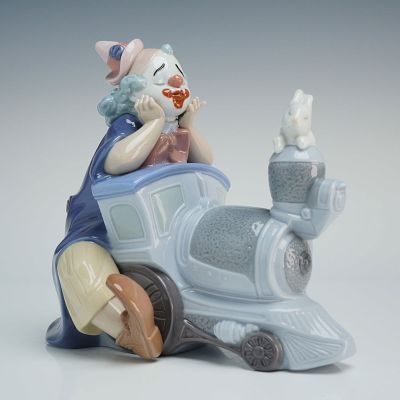 Lladro Porcelain Figurine Circus Express 01008138. This Lladro is a production of the Lladro 