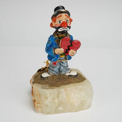 Ronald A. Lee Hobo Clown Figurine Heartbroken Harry. This limited-edition sculpture depicts a 