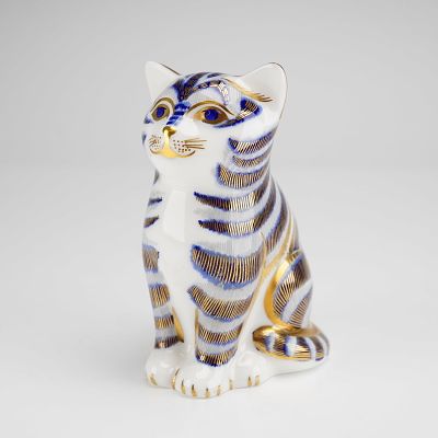 Royal Crown Derby Paperweight, Grey Kitten. The figurine is modeled as a seated cat and features 