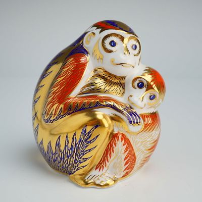 Royal Crown Derby English Bone China Paperweight Monkey Mother and Baby. A Royal Crown Derby 