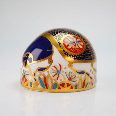 Royal Crown Derby Paperweight, Ladybird Blu. The piece is modeled in the form of a ladybird and 