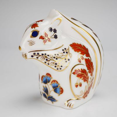 Royal Crown Derby Bone China Squirrel Figurine Paperweight. A Royal Crown Derby bone china 
