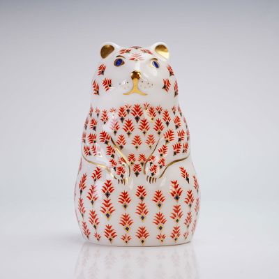 Royal Crown Derby Hamster Paperweight. A Royal Crown Derby English bone china paperweight 