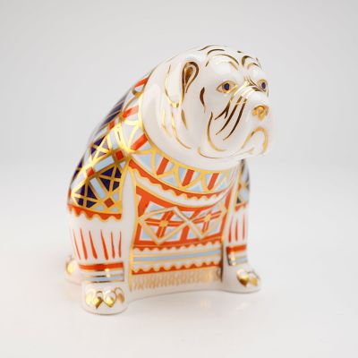 Royal Crown Derby Old Imari Bulldog Paperweight with Box. A Royal Crown Derby fine bone china 