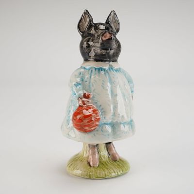 Beswick Beatrix Potter's Figurine, Pig-Wig. Beswick Beatrix Potter figurine of Pig-Wig designed 