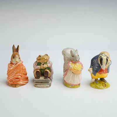 4pc Royal Albert Beatrix Potter Figurines. A collection of 4pc Beatrix Potter figurines by Royal 