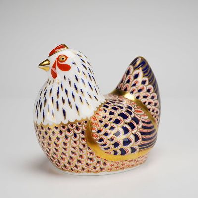 Royal Crown Derby Bone China Paperweight, Chicken. A Royal Crown Derby bone china paperweight 