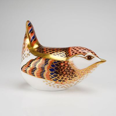 Royal Crown Derby Bone China Sparrow Paperweight. A Royal Crown Derby bone china sparrow 