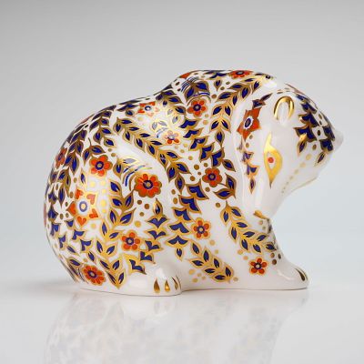 Royal Crown Derby Paperweight, Russian Bear. The figurine is decorated in a traditional Imari 