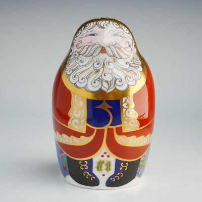 Royal Crown Derby Paperweight, Santa Claus. A Royal Crown Derby modeled in a form reminiscent of 