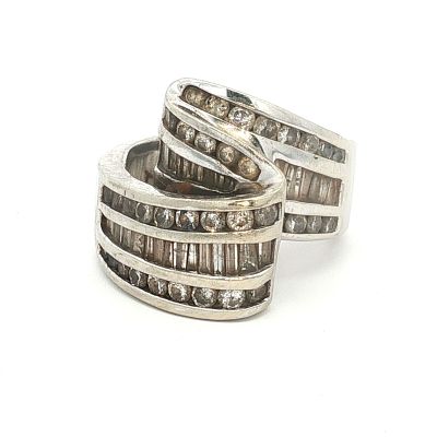 12K White Gold Swirl Design Ring w/ Diamond Rows. 12K white gold swirl design ring that features 