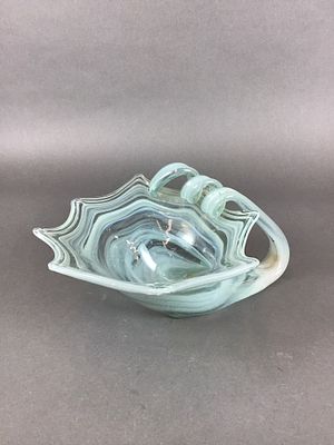 Murano Style Hand-Blown Swirl Glass Decorative Centerpiece Bowl. This hand-blown art glass 