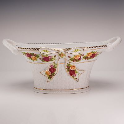 Royal Albert Old Country Roses Bone China Centerpiece Basket. A Royal Albert fine bone china 