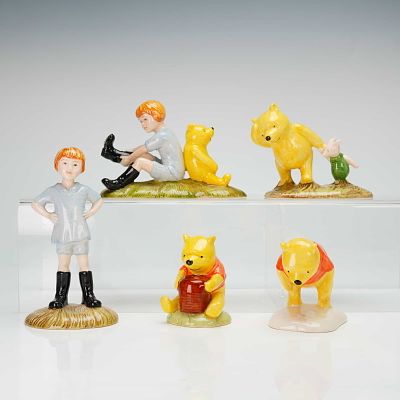 5pc Royal Doulton Winnie the Pooh Collection Figurines. The Pooh Collection glazed porcelain 