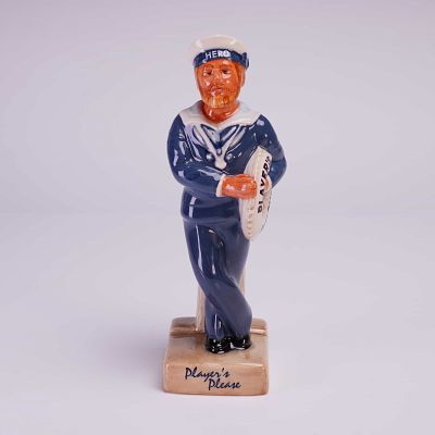 Royal Doulton Advertising Figurine, Players Hero Sailor AC5. The item depicts a standing sailor 