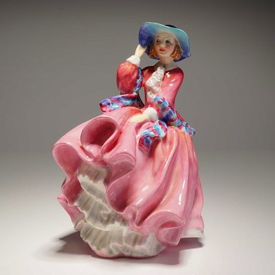 Royal Doulton Figurine Top O' The Hill HN1849. A single Royal Doulton porcelain figurine, Top O 