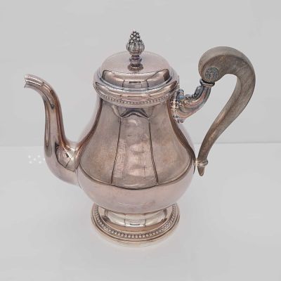 Christofle Silver-Plated Teapot, Perles Pattern. A Christofle silverplate teapot designed in the 