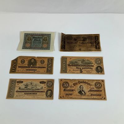 6pc US Confederate and DE Banknotes Including Advertising Facsimile. This collection of six 