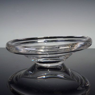 Dartington Crystal House of Commons Engraved Presentation Bowl. A finely executed clear crystal 