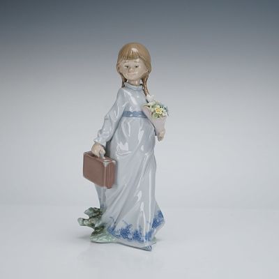 Lladro Porcelain Figurine School Days 7604. A Lladro porcelain figurine, titled "School Days, " 