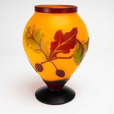 Cameo Art Nouveau Glass Vase. This Art Nouveau style vase is a fine example of cameo glass 
