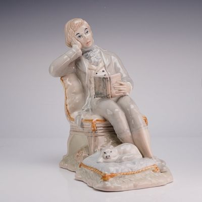 Sango Spanish Porcelain Figurine, Seated Scholar. A glazed porcelain figurine produced by Sango 
