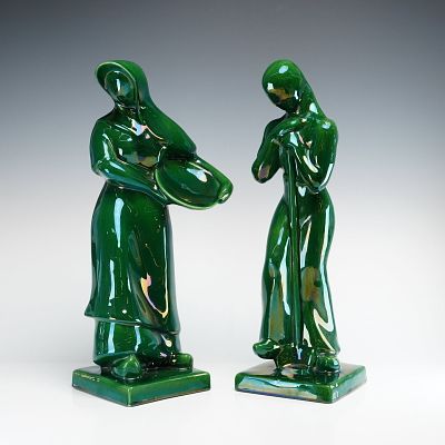 2pc Royal Haeger Ceramic Peasant Figures, R382 and R383. A pair of Royal Haeger ceramic peasant 