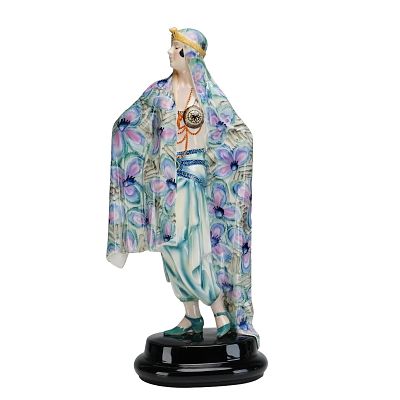 Goldschneider by Josef Lorenzl Art Deco Figurine, Aida. Exceptional Art Deco figurine titled 