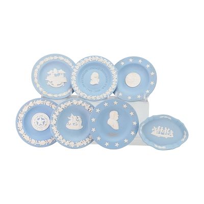 7pc Wedgwood Blue Jasperware Decorative Dishes and Sweetmeat Plates. A collection of seven 