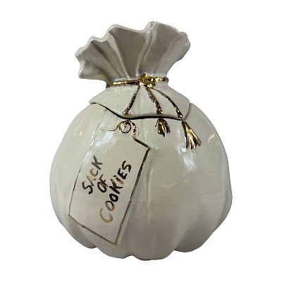 McCoy Ceramic Sack of Cookies Cookie Jar. Designed in the form of a gathered and tied sack. The 