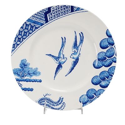 Wedgwood Bone China Plate, Robert Dawson After Willow No. 1 Birds. This circular bone china 