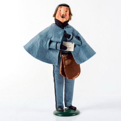Byers Choice Christmas Figurine, The Carolers, Postman. Handcrafted Christmas figurine of 