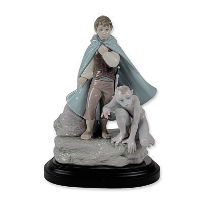 Lladro Limited Edition Frodo and Gollum Figurine. Lladro (Spain). Glazed porcelain figurine 