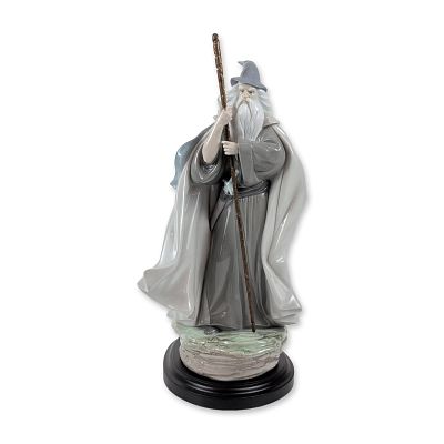 Lladro Limited Edition Gandalf Porcelain Figurine. Lladro, Spain. Glazed porcelain figurine of 