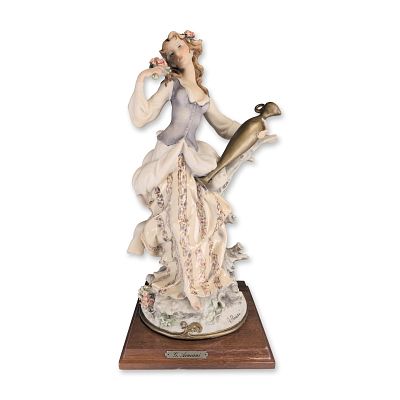 Giuseppe Armani Florence Sculture d'Arte Studio Sculpture, Lady With Amphora. Depicted in a 